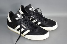 Vecchie sneakers adidas - vecchie,