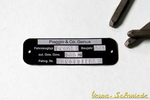Targa vespa con scritta - scritta, v50