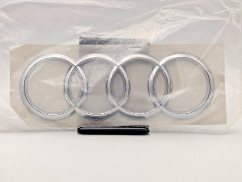 Audi rs3 logo posteriore - audi,