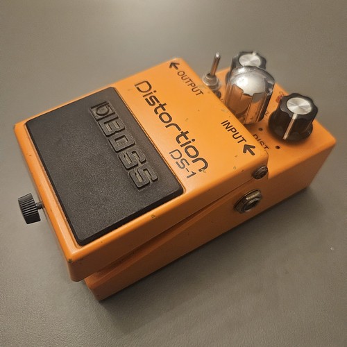 Distorsione boss 1 - boss, ds-1