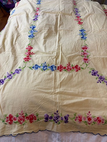 Yellow cotton hand embroidered - cotton,