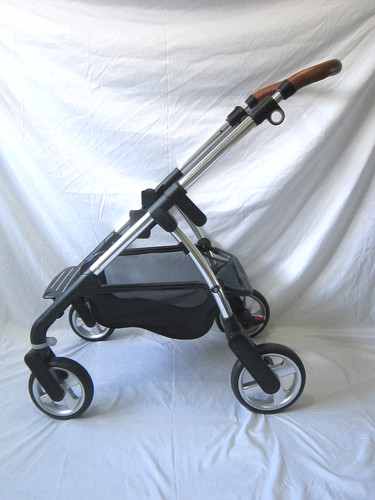 Silver cross wayfarer - wayfarer, chassis