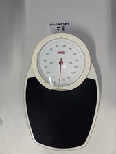 Seca Bilancia pesa persone 750/BN meccanica da terra Con Tappetino nero Nero