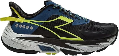 Scarpa running diadora equipe - scarpa,