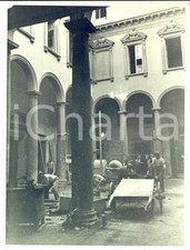 1938 MILANO Lavori nel cortile di una dimora storica *Foto bassa qualitÃ  18x2