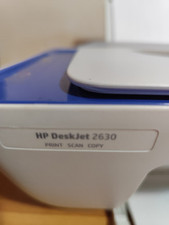 HP Deskjet 2630 Stampante Multifunzione - Bianco/Blu (V1N03B#629) e due cartucce
