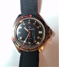 Beautiful Vintage Wrist watch VOSTOK KOMANDIRSKIE, CAEMANO B CCCP, Vintage