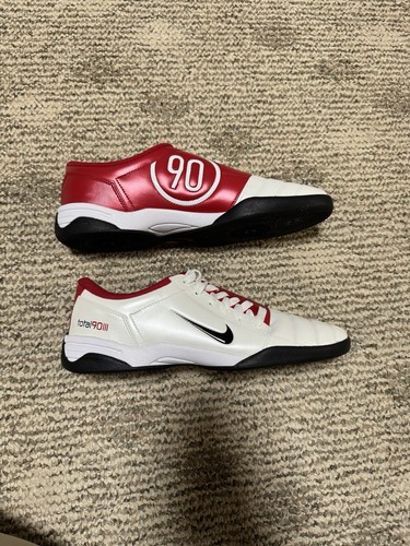 Nike total iii - 90, t90