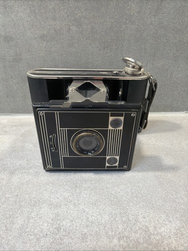 Macchina fotografica art deco