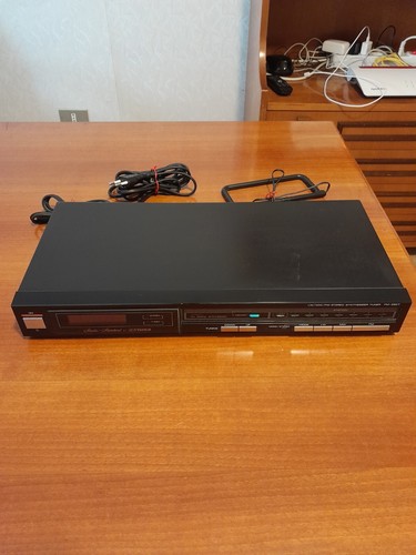 Stereo tuner model 250t - stereo, tuner.
