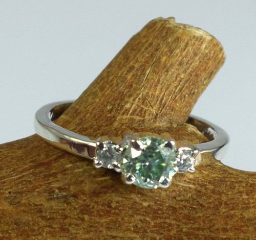 Carato verde diamante - 0.59,