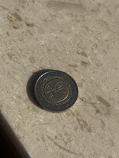 moneta due euro rara con omino stilizzato