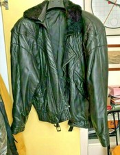 Giubbotto da uomo in Pelle nero .Vintage Mabrun usato Taglia 48