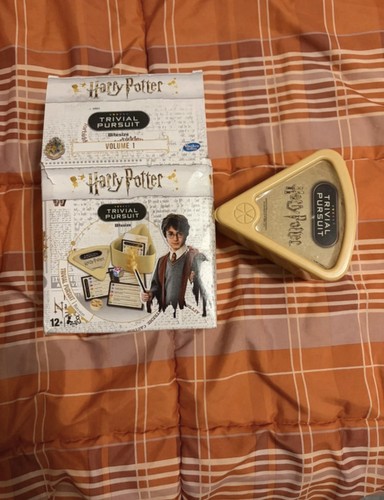 Trivial pursuit harry - trivial,
