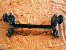 PONTE RUOTE POSTERIORE CON MOZZI E TAMBURI FORD FIESTA 6 MK6 >10.2008 TITANIUM