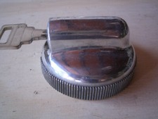 FIAT TOPOLINO - FIAT 1100 103     TAPPO SERBATOIO BENZINA CON CHIAVE