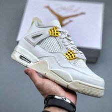 Jordan 4 retrò oro