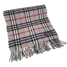 Stola Burberry London in lana con frange Nova Check grigia 2482