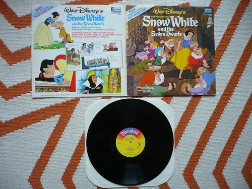 Walt disney snow white - snow,