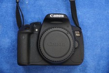 Canon EOS 700D 18.0 MP SLR