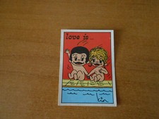 FIGURINA LOVE IS... - L'AMORE