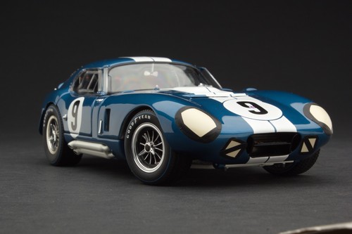 Exoto 1965 shelby - 1:18,