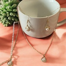 Set Collana, orecchini e