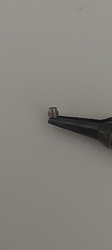 3135 7120 piedino filettato - ,