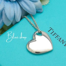 Collana con ciondolo due cuori