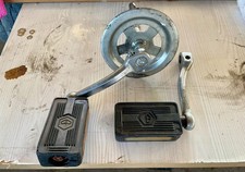 CORONA CON ASSE E PEDALI PER PIAGGIO CIAO SI BOXER ORIGINALI OTTIMO STATO