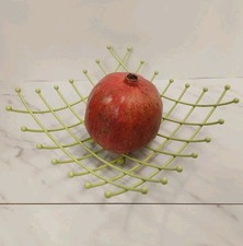 Cesto frutta filo atomico IKEA