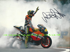 VALENTINO ROSSI HONDA GRADE FOTOGRAFIA CON AUTOGRAFO ORIGINALE CM. 40x30