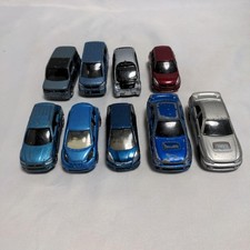 Set di 9 auto giapponesi