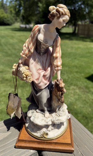 Statuina porcellana vintage