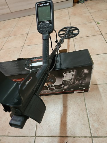 Metal detector the - detector, legend