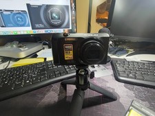 fotocamera Casio EX-H30 EXILIM