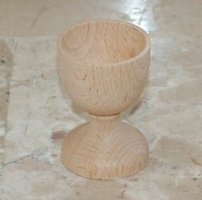 PORTA UOVO IN LEGNO PORTAUVO