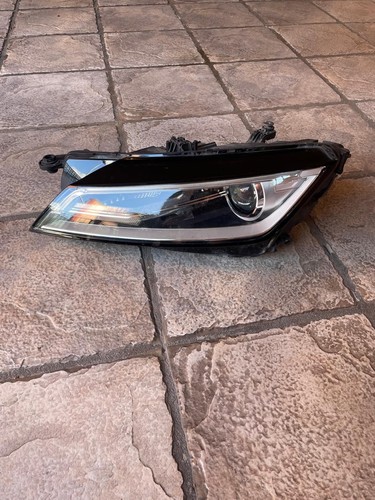 Faro anteriore lato guidatore
