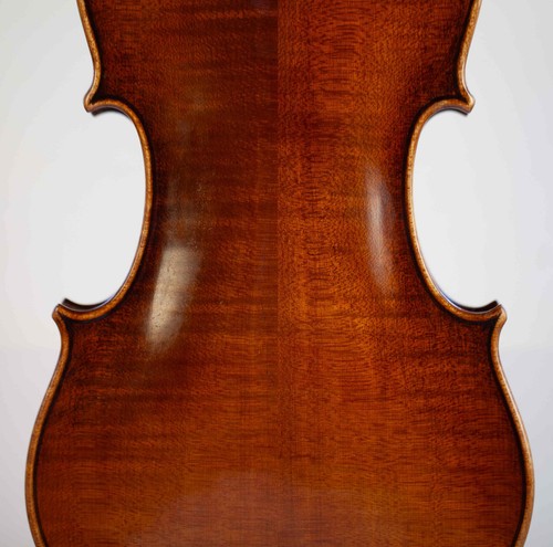 Old italian violin labeled - old,