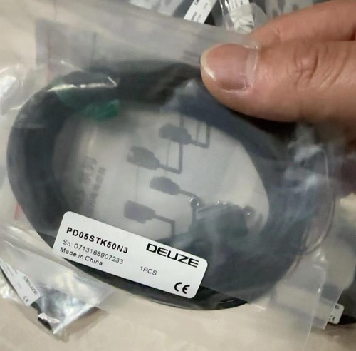 Interruttore fotoelettrico 1pz