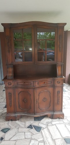 Credenza con vetrina - ,, buone