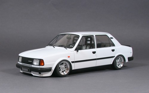 Skoda 130 bianco - bianco, ronal