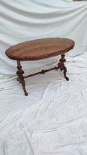 Tavolino ovale in radica di noce inizi '800