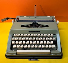 Macchina da scrivere Maritsa 12 / tastiera turca nuova vintage