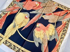 Sciarpa seta Ferragamo Italia vintage modello uccellino pappagallo colori autunno usata