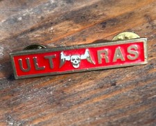 Spilla ultras fuoriuscita Bari Ultras