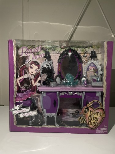 Ever after raven queen - ,