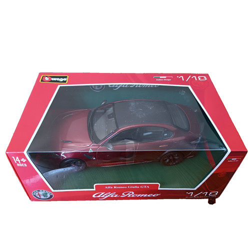 Bburago die cast alfa - 1/18,
