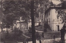 # VALLOMBROSA: VILLINO MEDICI E PARRAVICINI