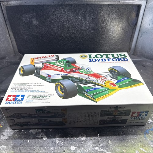 Tamiya lotus 107b - tamiya,